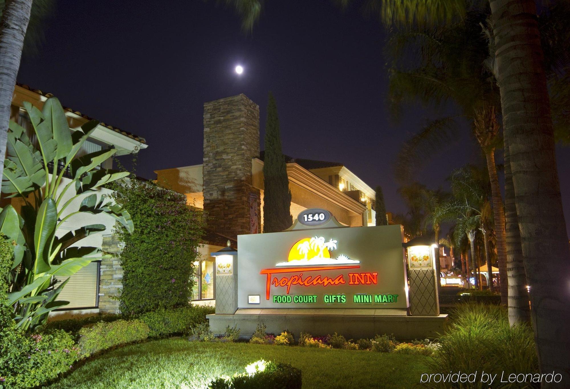 Tropicana Inn & Suites Anaheim Luaran gambar